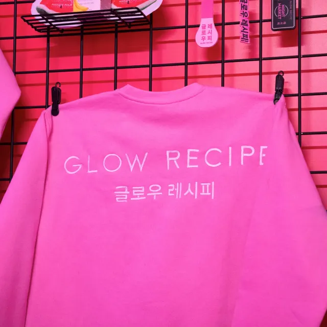 Glow Recipe 10 Years of Glow sweatshirt Night Market
