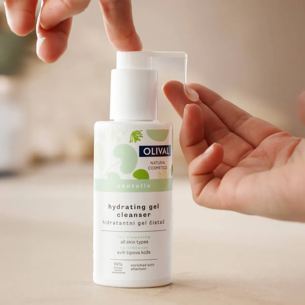 Olival Professional Centella Hydrating Gel Cleanser rensegel uden parfume