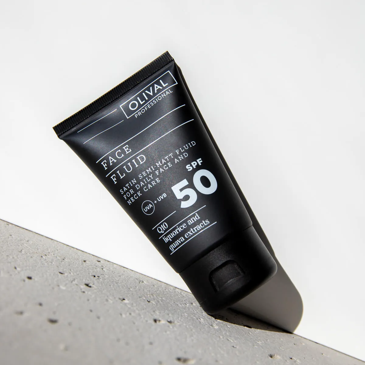 Olival Professional Face Fluid SPF 50 solcreme uden parfume