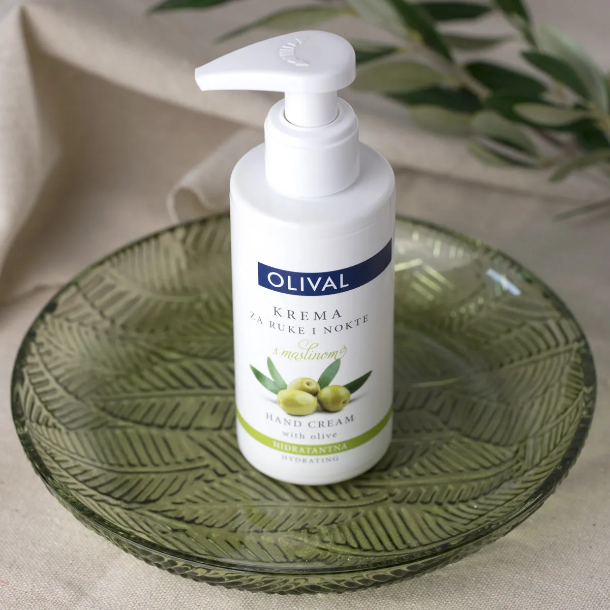 Olival Professional håndcreme med oliven til negle